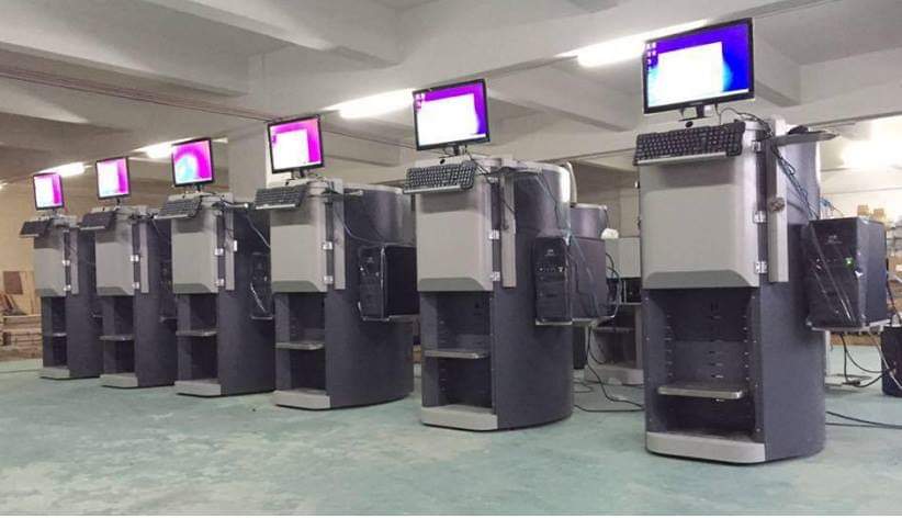 bán máy lắc sơn